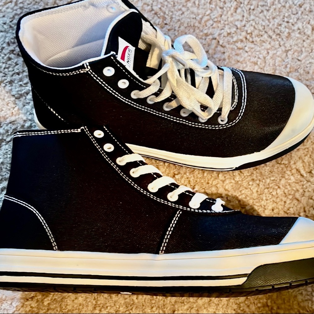 Avenger steel toe work Safety boots sneaker style NEW! Women’s 11wide